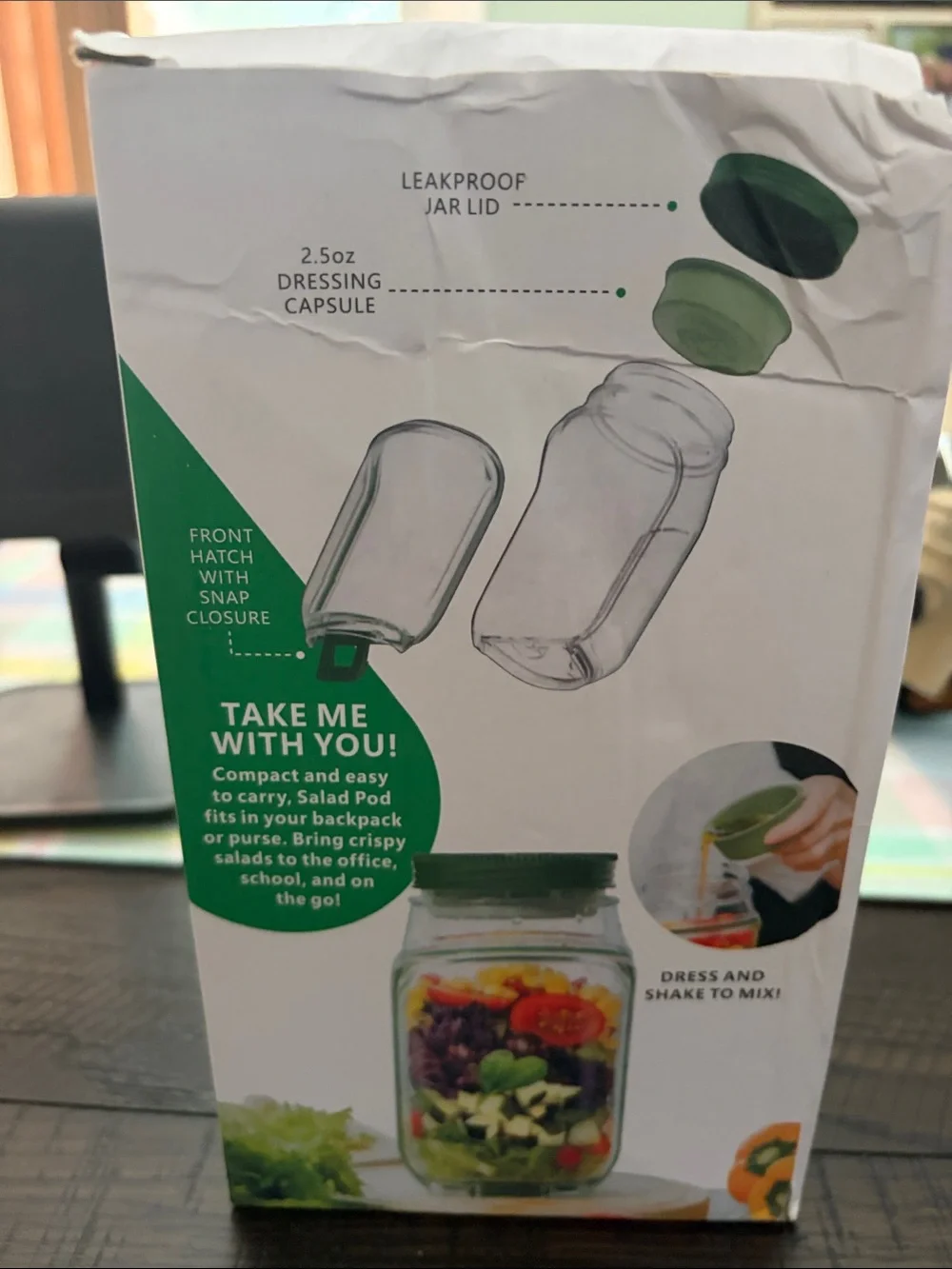 SALADkind White Box with Green Logo take along  lunch, salad